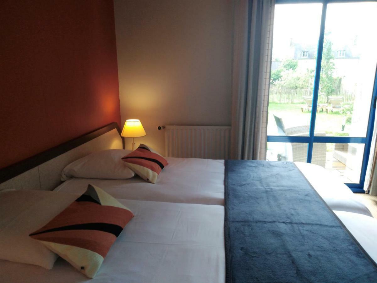 Hotel Restaurant Le Capricorne Pouldreuzic Kültér fotó